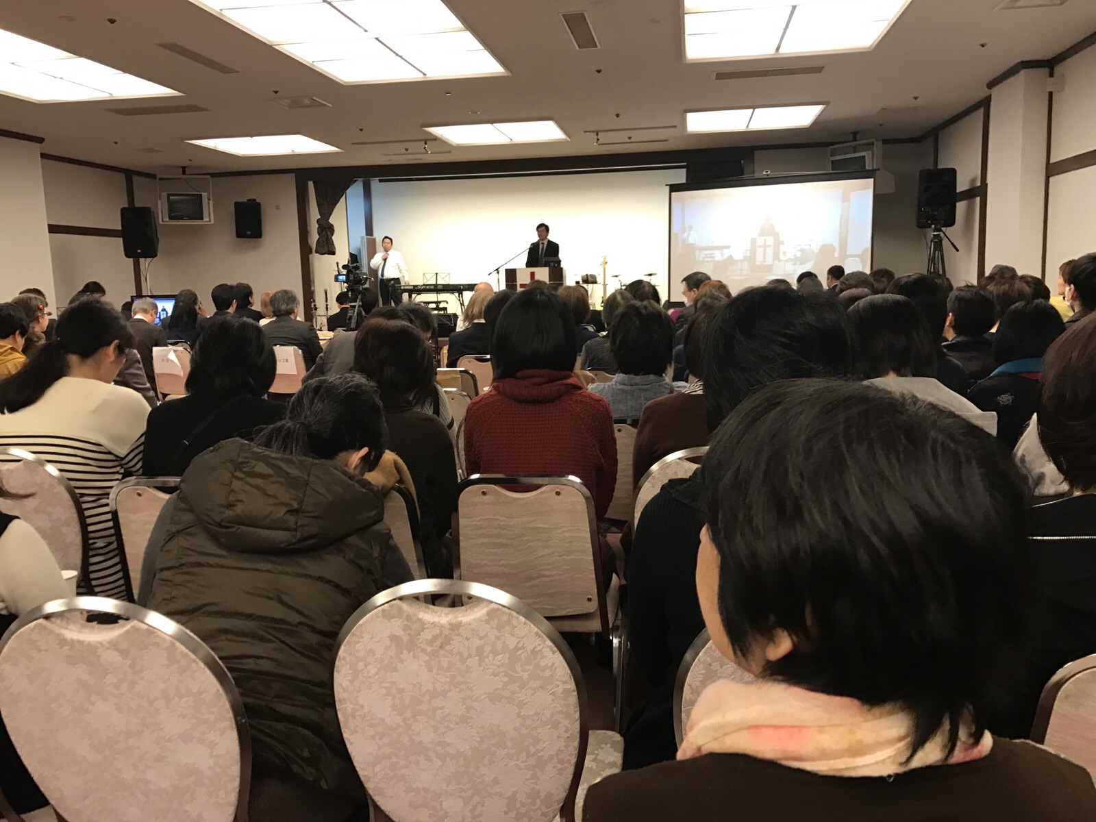 間も無く